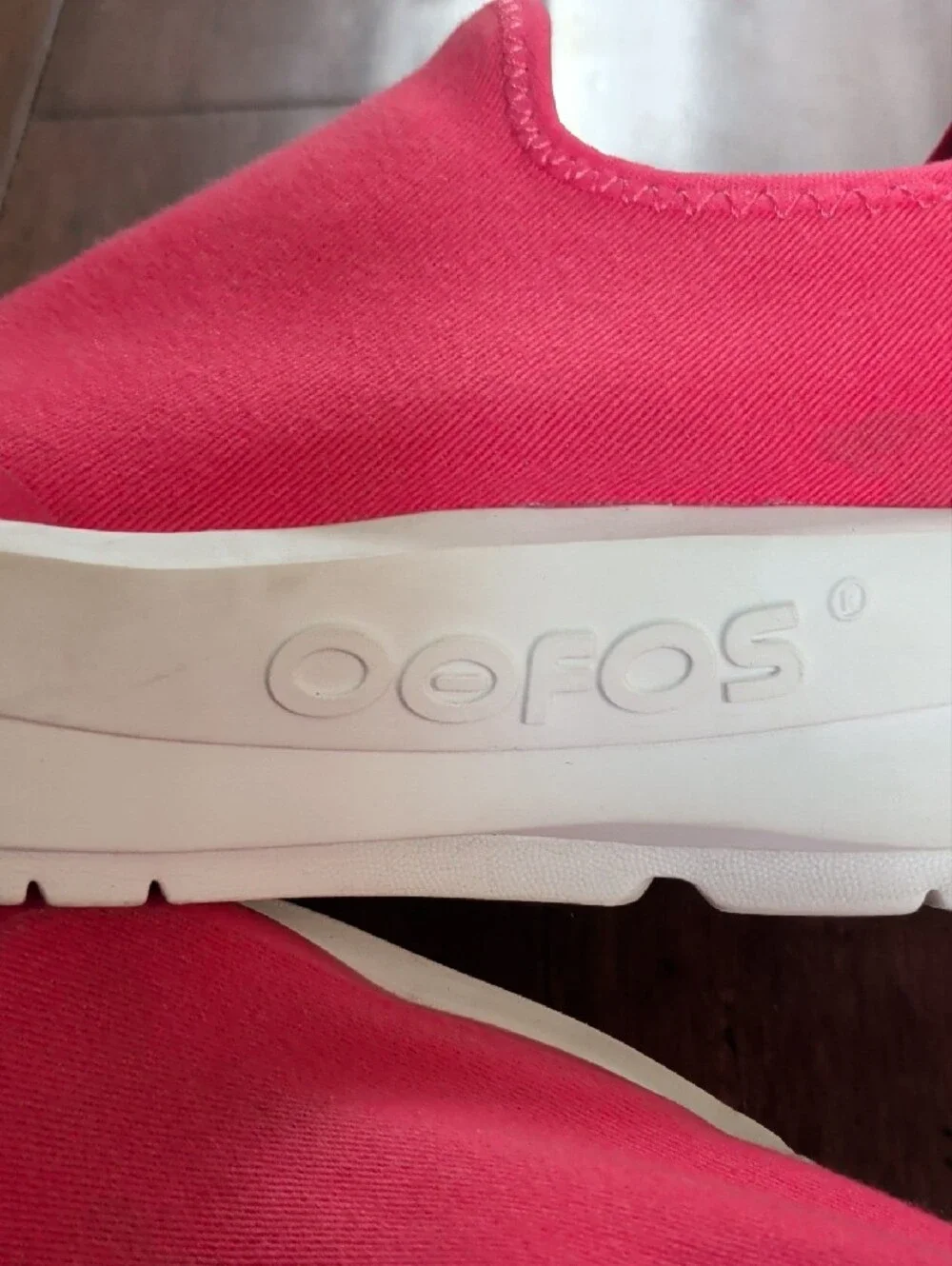 OOFOS Women's Slip-On Sneakers in Bright Pink with White Sole - Picture 3 of 14